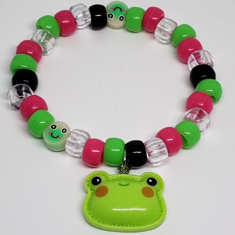 Kawaii Frog Kandi bracelet